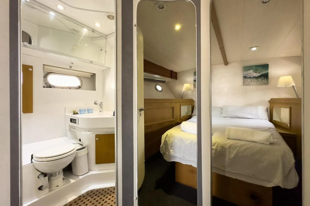 Botel Napao Hotel Barcelona