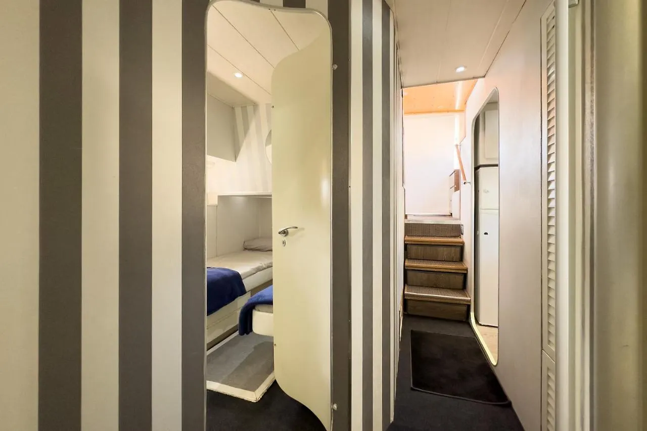 Hotel Napao Barcellona Botel